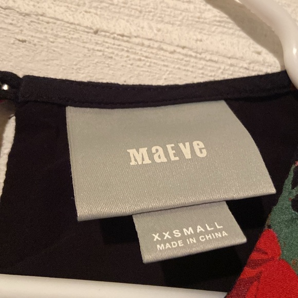 💜Anthropologie Maeve Floral Print Flutter Sleeve Blouse Size XXS - Picture 9 of 9